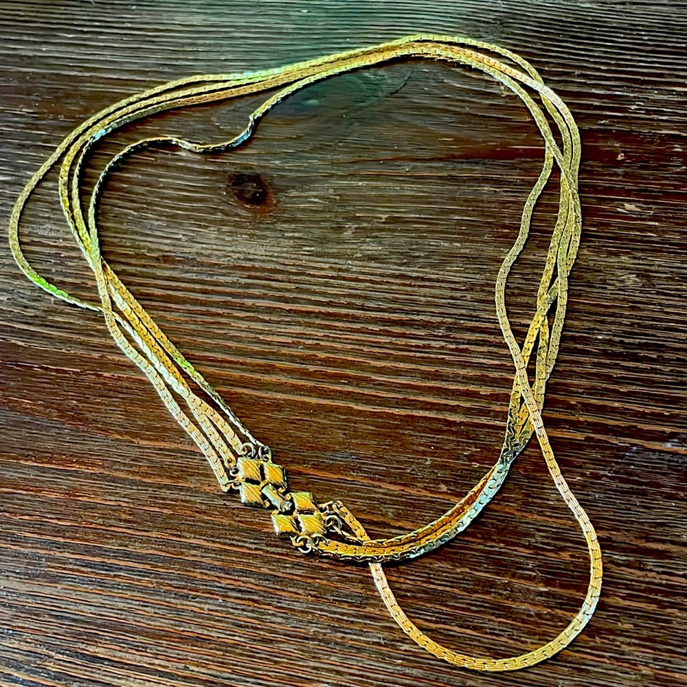 About 20 inch costume necklace.